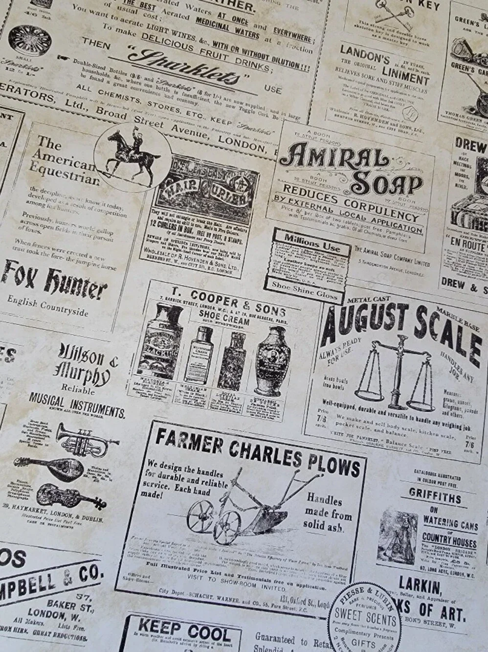 Wallpaper Adamstown Beige & Black Newspaper Ads
